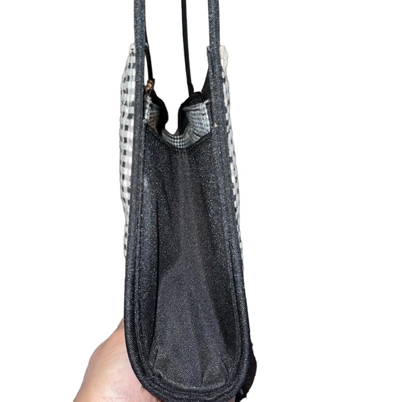 Women’s Black and White Check Snowman Shoulder Bag Quilted Outer Zipper Closure - Picture 6 of 9